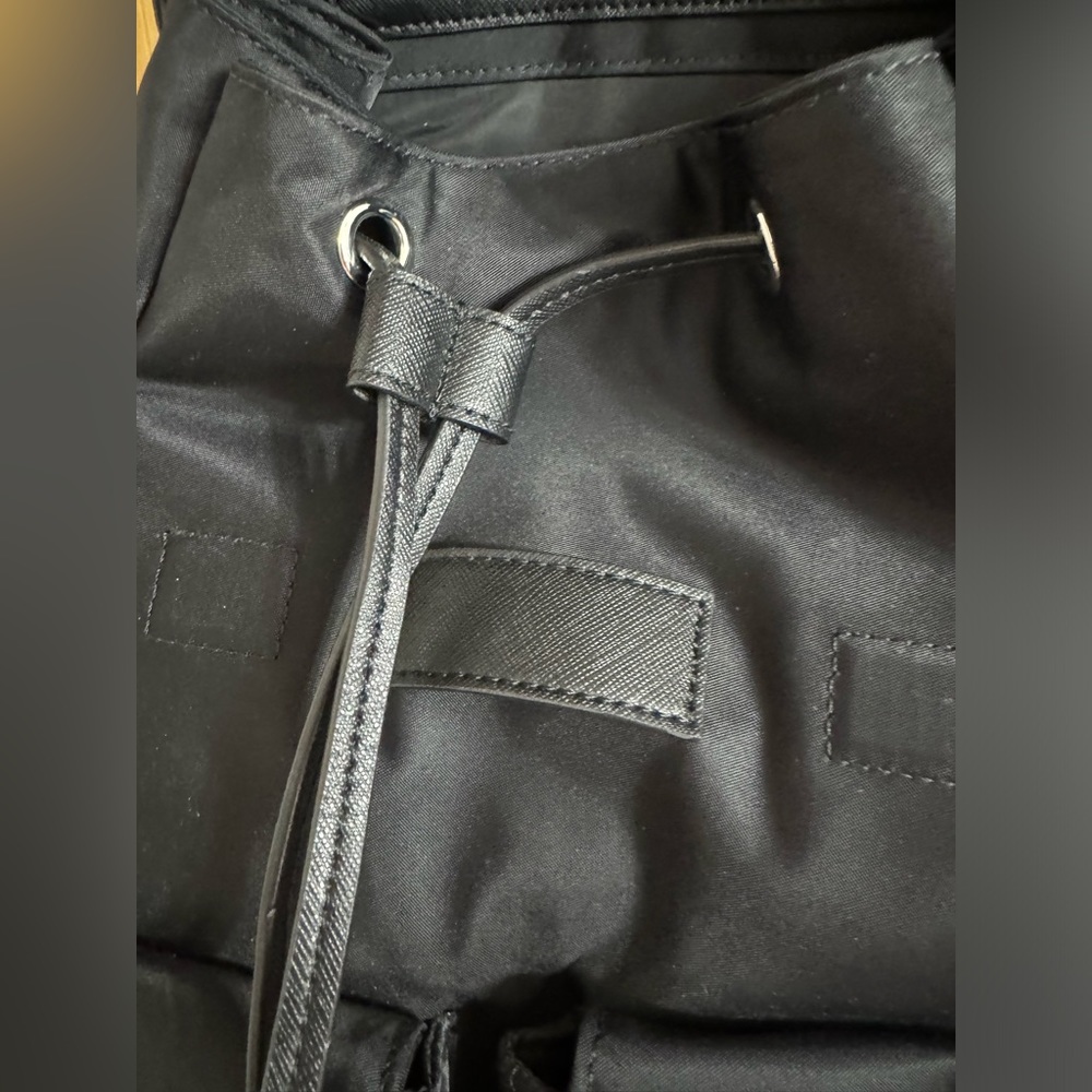 Tory burch backpack - Picture 3 of 5